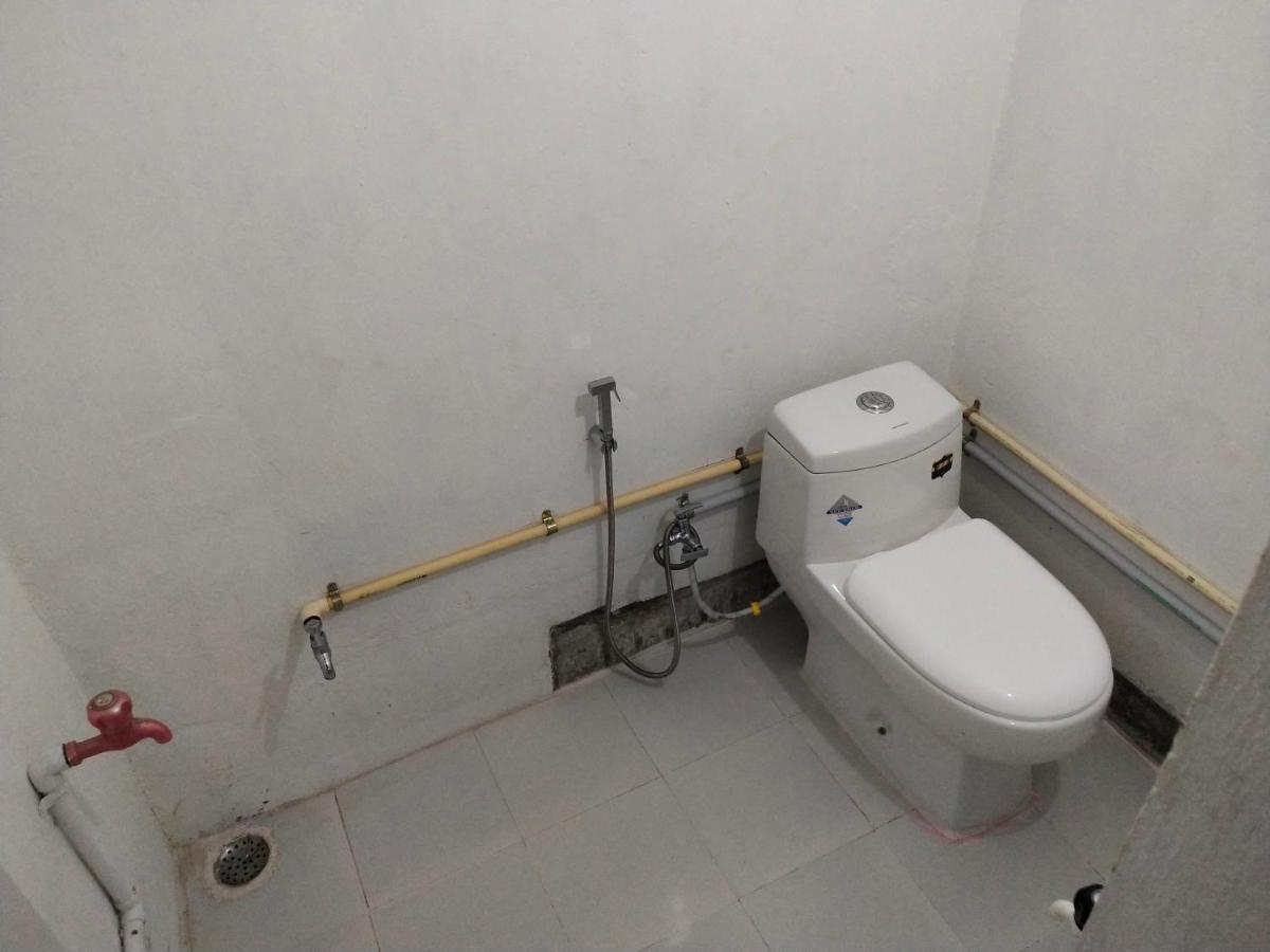 Mayurapriya Inn Chennai Esterno foto